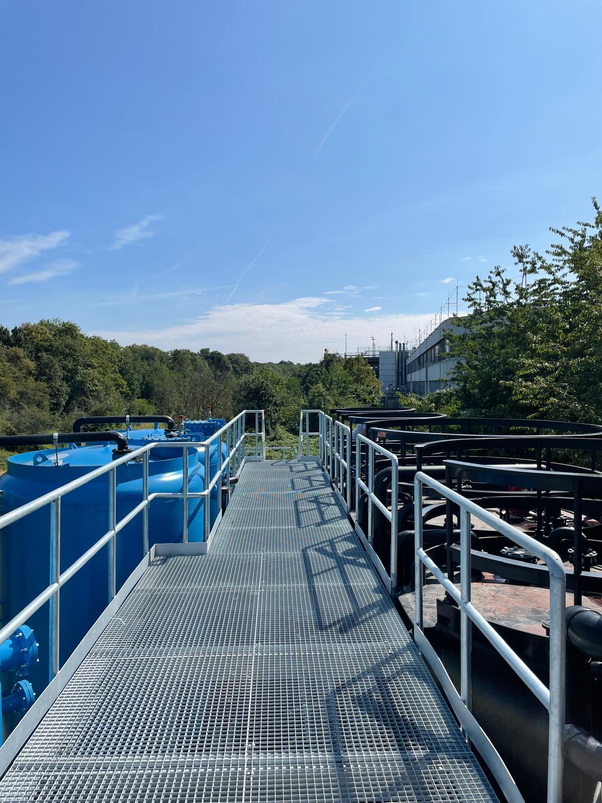 Schwarz Stahl- und Elementebau GmbH, Silolaufsteg-Ansicht5